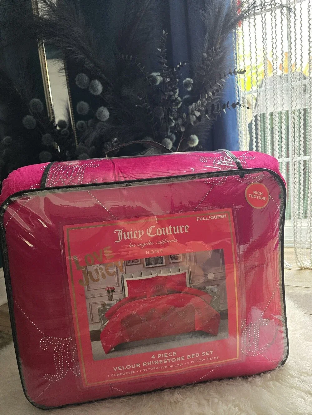 Juicy Couture Full/Queen Hot pink velour rhinestone bed set new